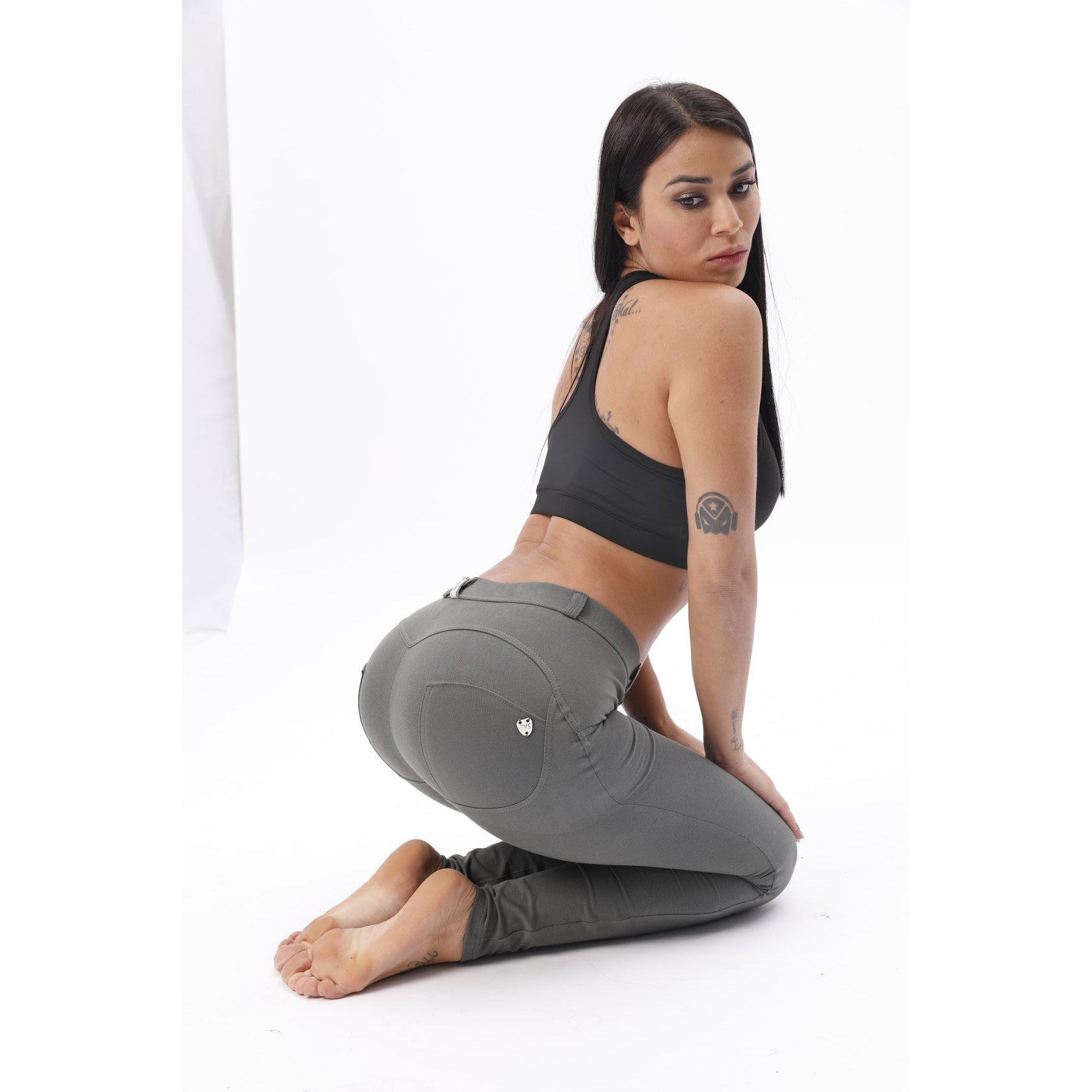 Knitted Mid Waist Olive Pants Lift & Support