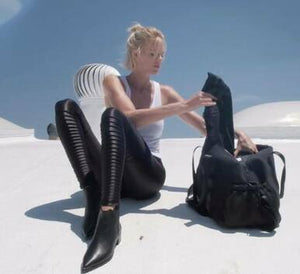2022 Moto Design Leather-like Varnish Mesh Panels Leggings Hiney Trainer™